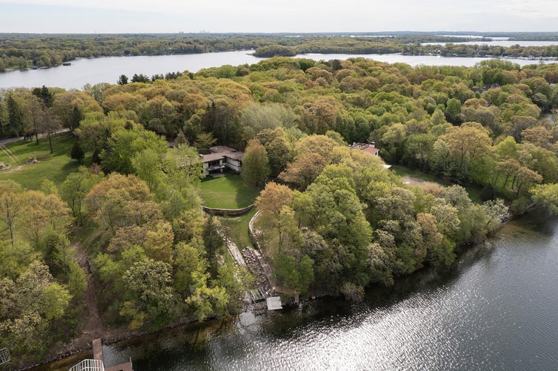 935 Tonkawa Rd, Orono, MN 55356