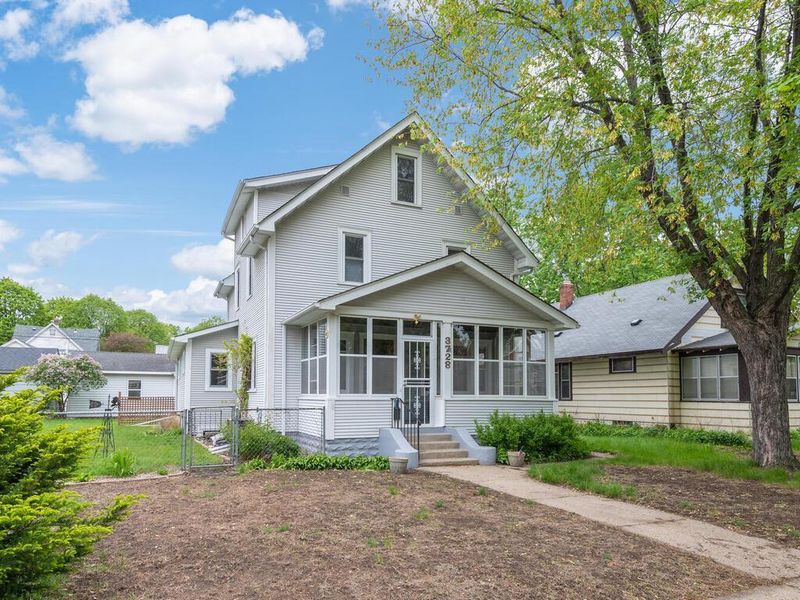 3728 13th Ave S, Minneapolis, MN 55407