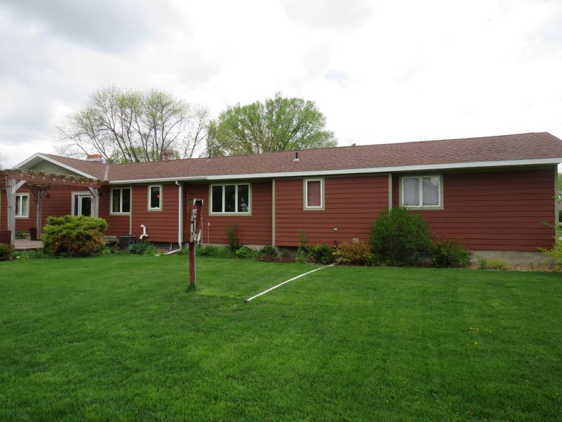 400 Meadow Ln, Benson, MN 56215