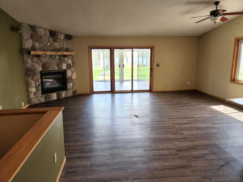 18562 Mcfarland Rd, Brainerd, MN 56401