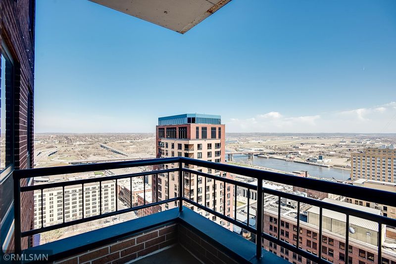 168 6th St E #3103, Saint Paul, MN 55101