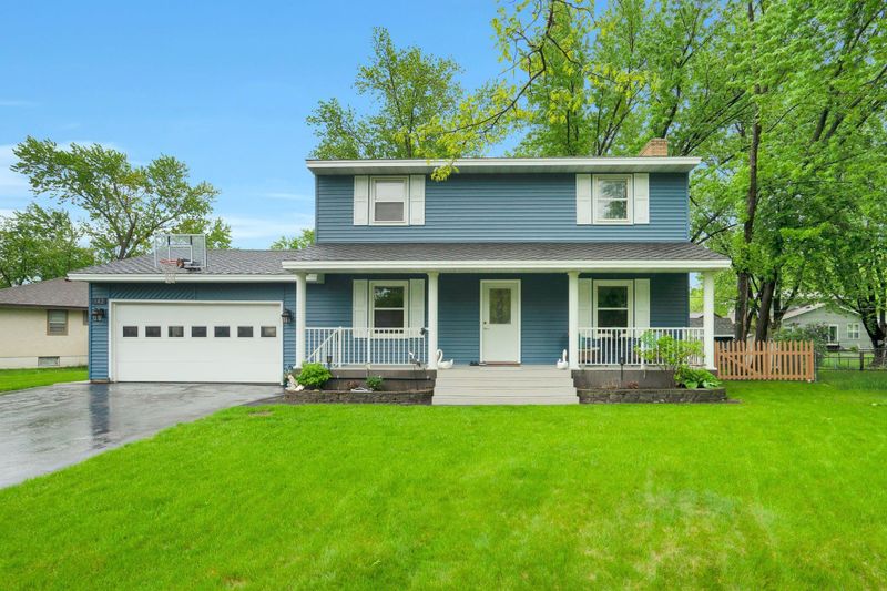342 107th Cir NE, Blaine, MN 55434