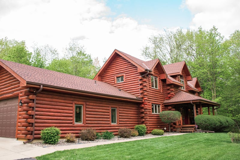 9720 4th St NE, Hanover, MN 55341