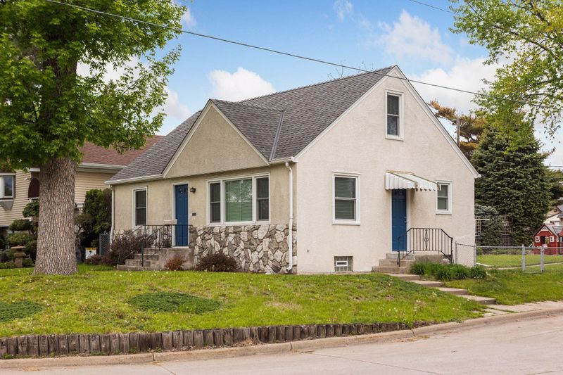2601 3rd St NE, Minneapolis, MN 55418