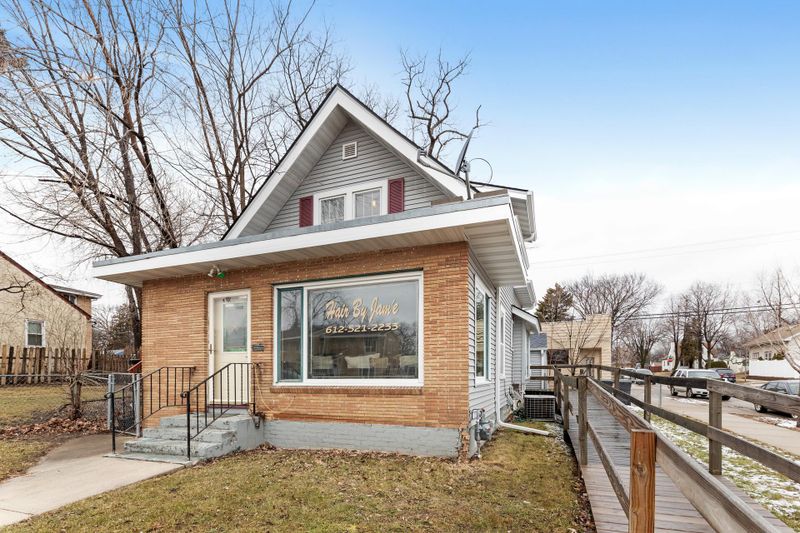 3655 Penn Ave N, Minneapolis, MN 55412