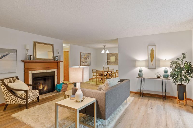 154 Galtier Pl #154A, Shoreview, MN 55126