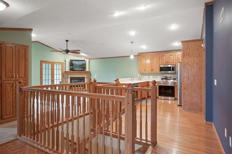 13242 Europa Bay N, Hugo, MN 55038