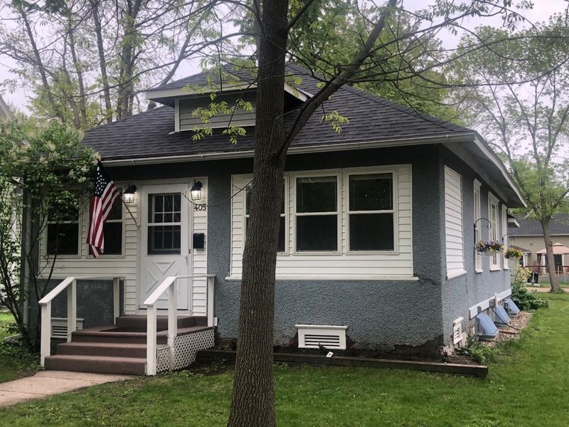 405 S Miller Ave, Litchfield, MN 55355
