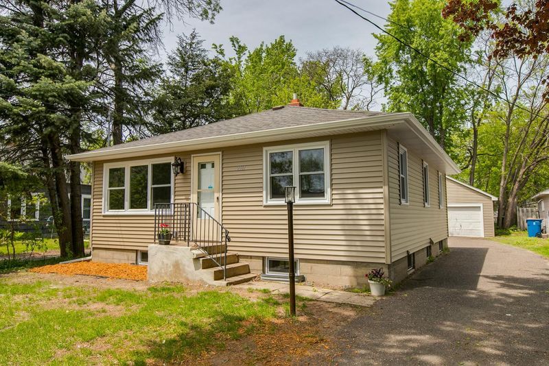 2101 3rd St, White Bear Lake, MN 55110