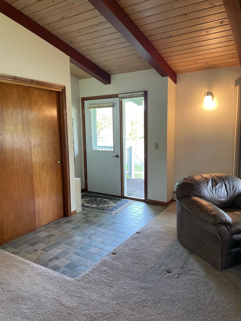 156 Park St, Peterson, MN 55962