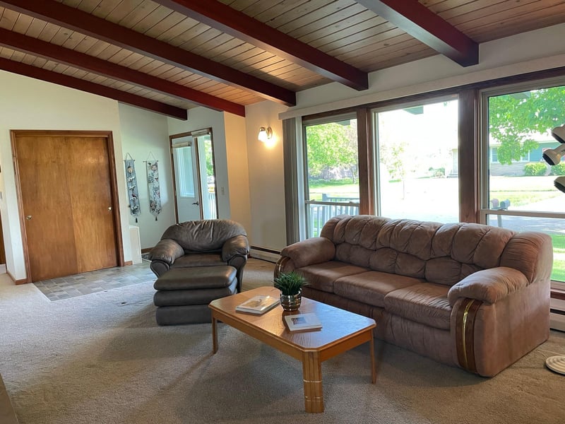 156 Park St, Peterson, MN 55962