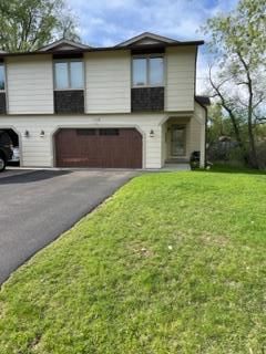 182 Transit Ave, Roseville, MN 55113
