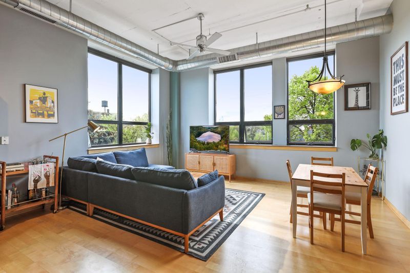 1701 Madison St NE #210, Minneapolis, MN 55413