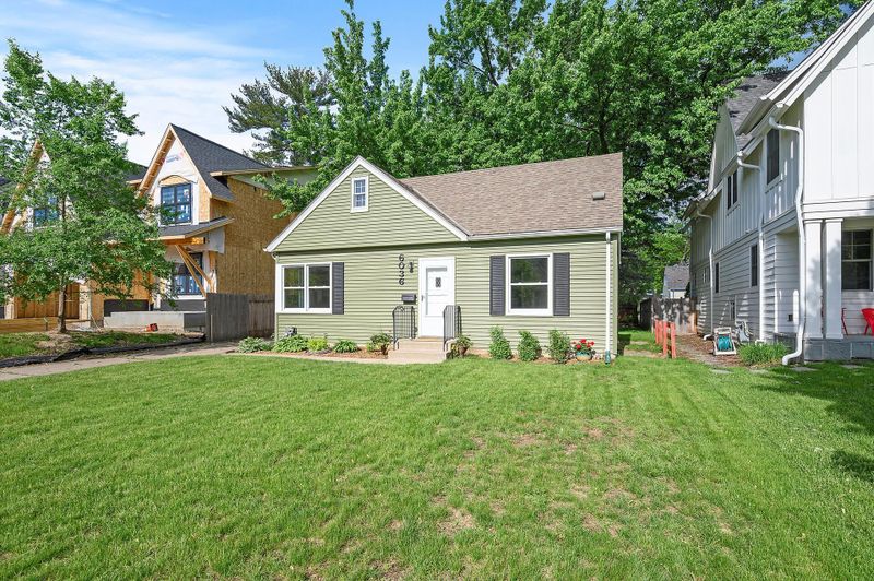 6036 Kellogg Ave, Edina, MN 55424