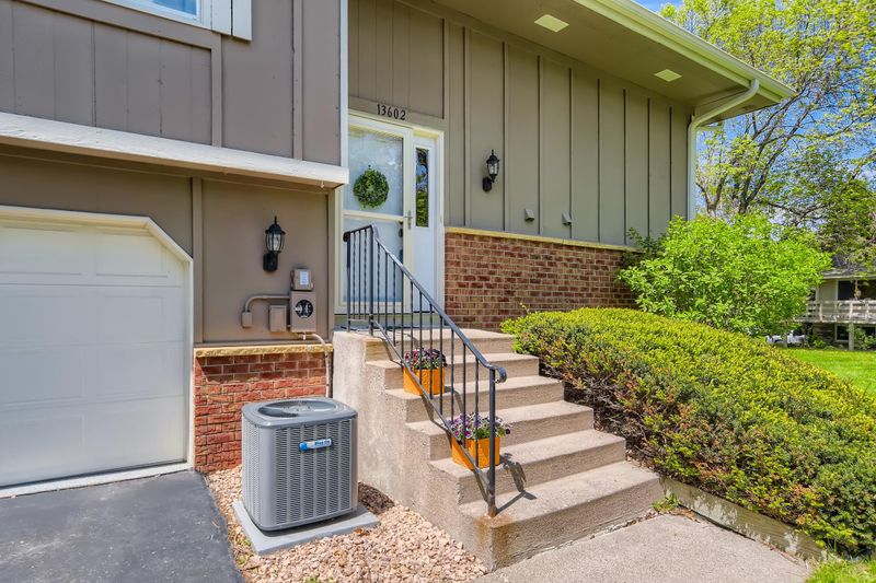 13602 74th Ave N, Maple Grove, MN 55311