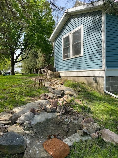 1215 Mountain Lake Rd, Mountain Lake, MN 56159