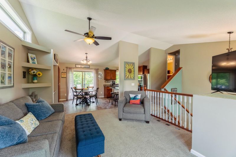 702 Ingalls Dr, Buffalo, MN 55313