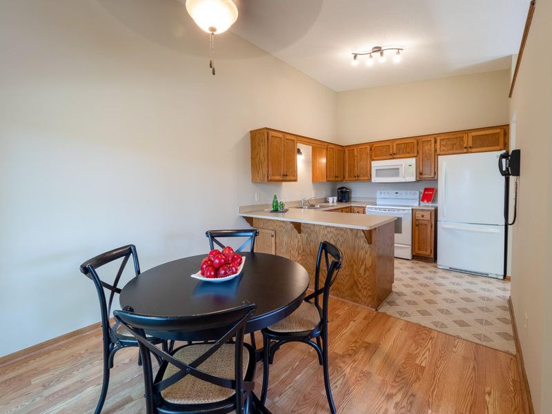 4608 12 Penkwe Way, Eagan, MN 55122
