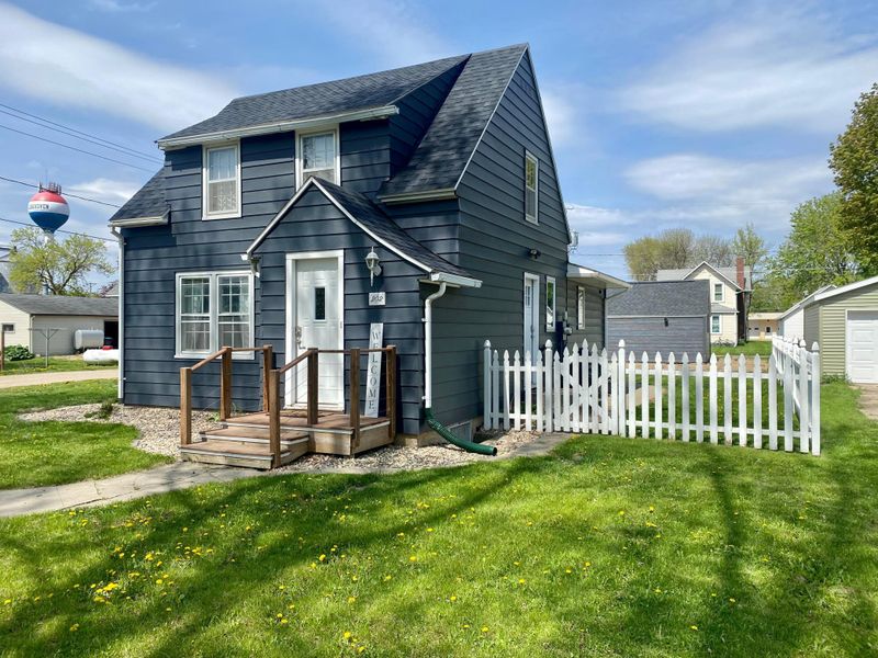 202 N 8th St, Kerkhoven, MN 56252
