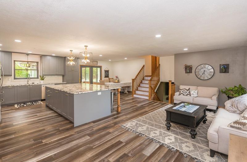 13028 Kingwood Dr, Baxter, MN 56425