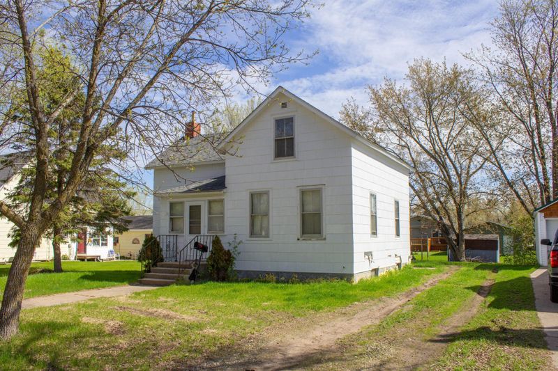 440 4th St SW, Perham, MN 56573