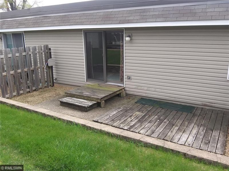 6081 Paris Ave N #B4, Stillwater, MN 55082