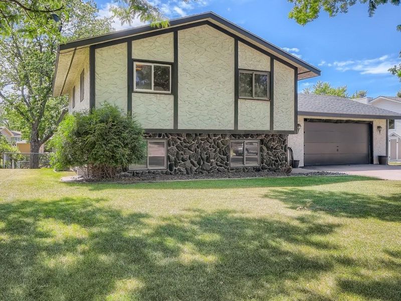 13280 Kipling Ave S, Savage, MN 55378