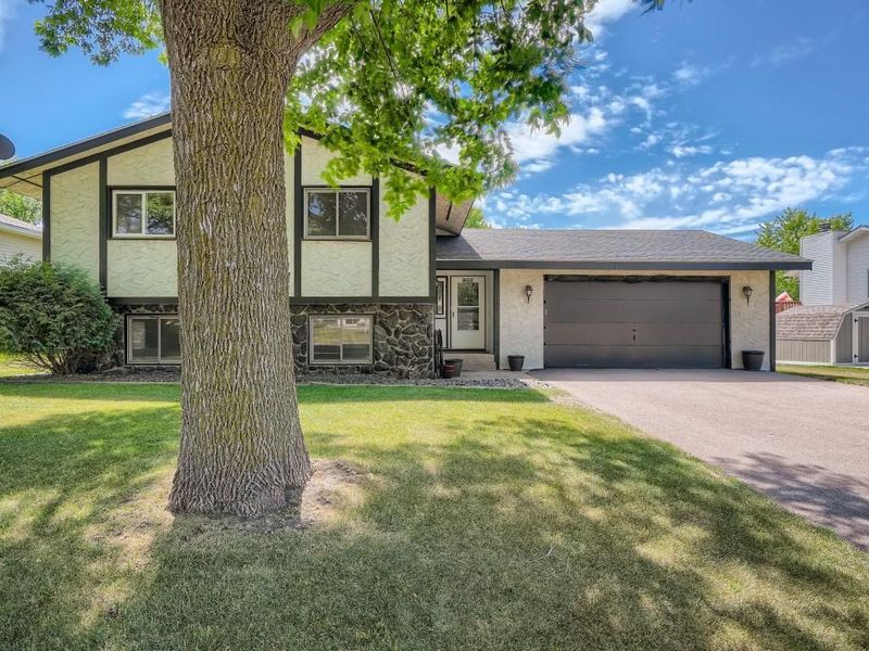 13280 Kipling Ave S, Savage, MN 55378