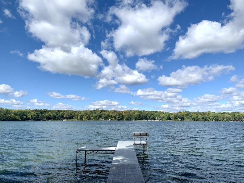 17673 Rice Lake Rd, Eden Valley, MN 55329