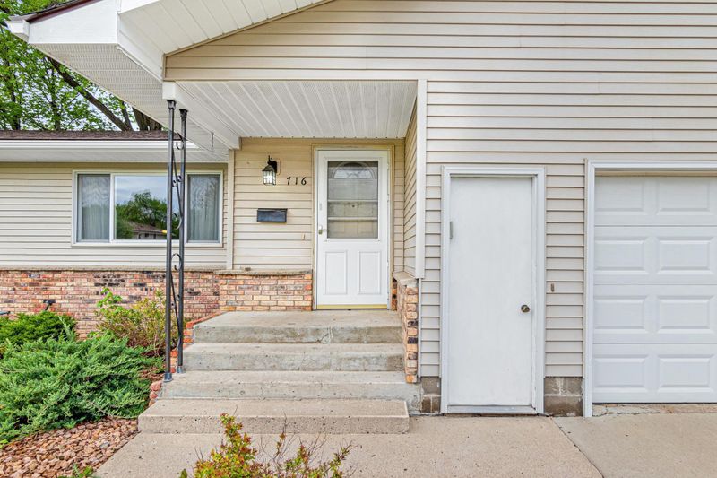 716 14th St NE, Owatonna, MN 55060