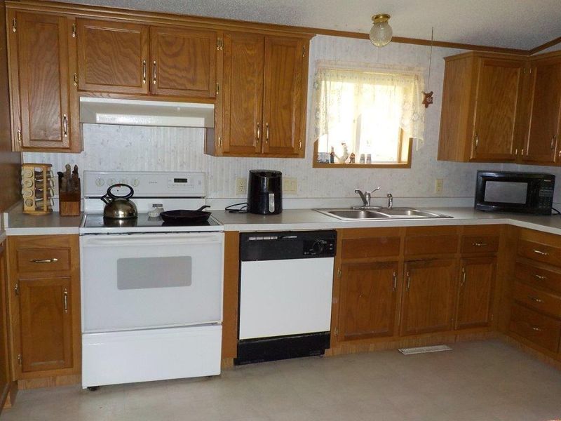24725 Anchor Inn Rd, Webster, WI 54893