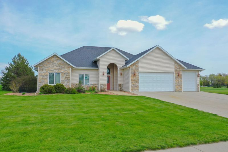 607 Anderson Way, Alexandria, MN 56308