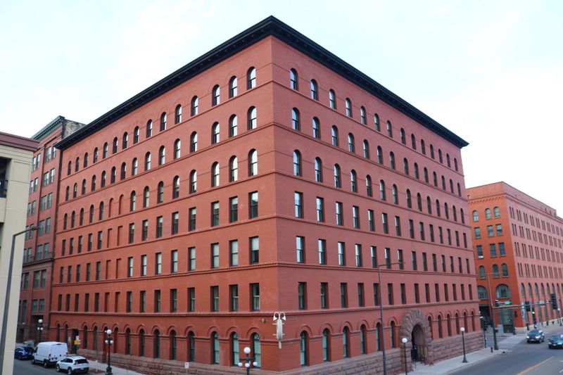 300 Wall St #204, Saint Paul, MN 55101