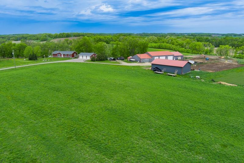 10647 245th St W, Morristown, MN 55052