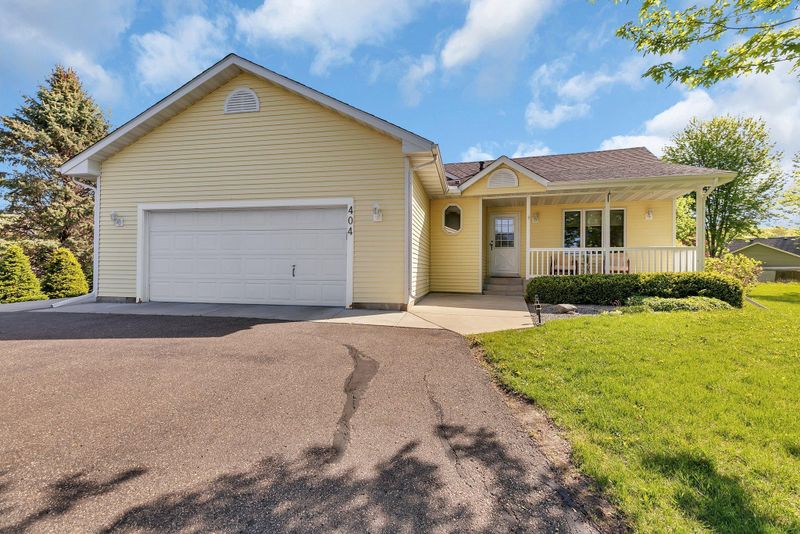 404 Butternut Ln SE, Saint Michael, MN 55376