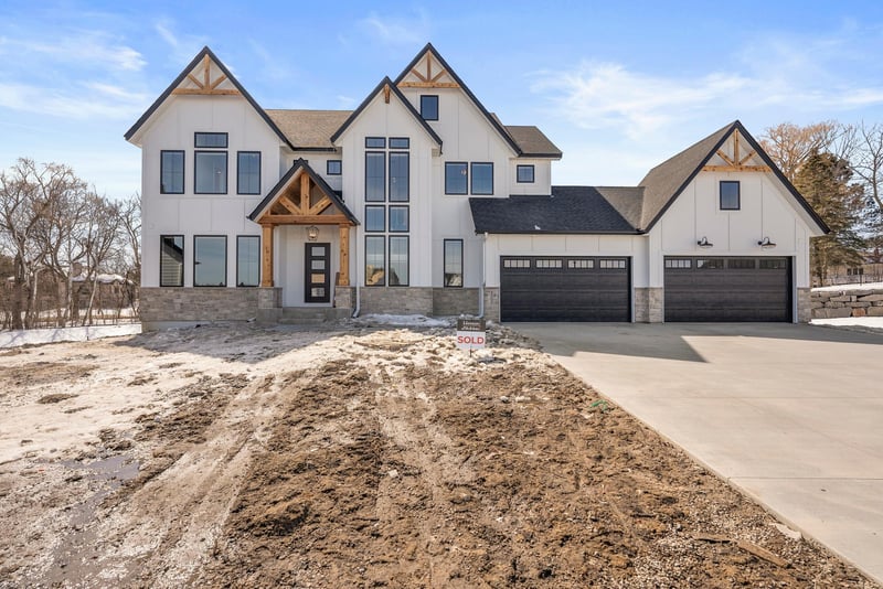 4505 Garland Ln N, Plymouth, MN 55446