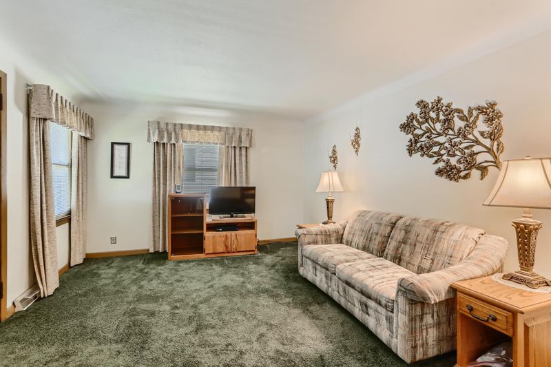 2751 Grand St NE, Minneapolis, MN 55418