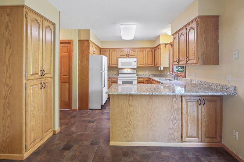 507 13th St N, Sartell, MN 56377