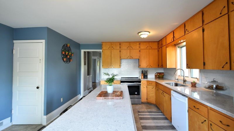 201 N 6th St, Goodhue, MN 55027