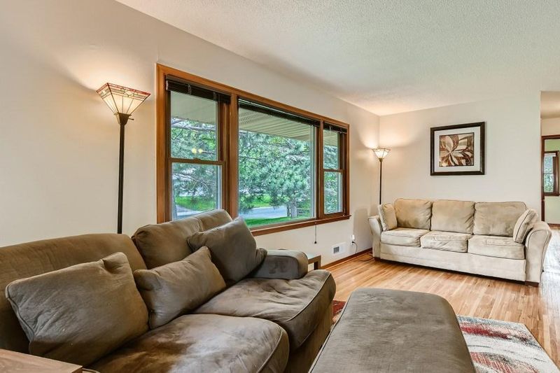 2532 S Heights Dr NW, Coon Rapids, MN 55433