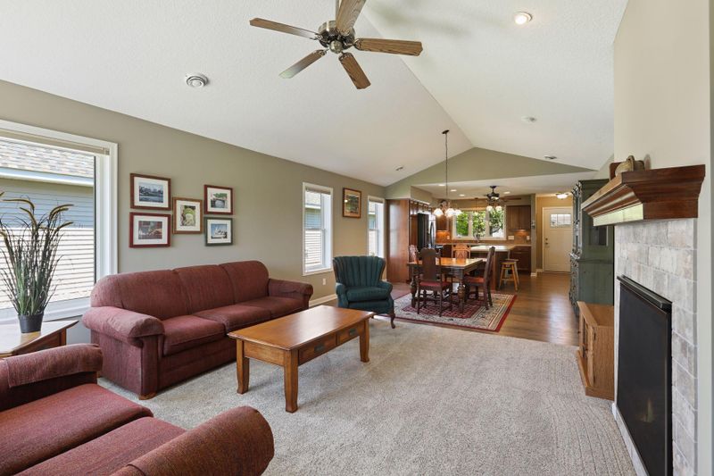 509 Taft Loop S, Cambridge, MN 55008