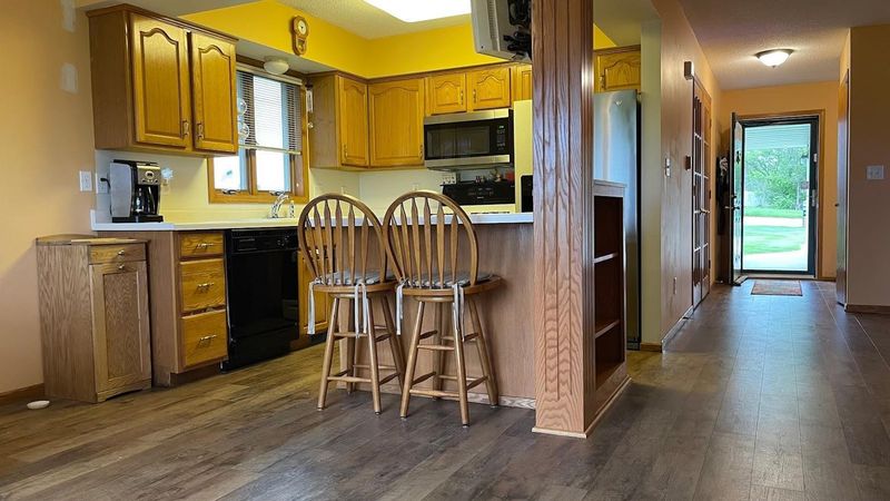 1819 1st Ave NE, Stewartville, MN 55976