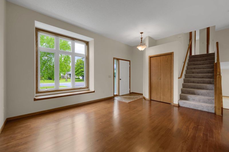 18218 Ironton St NW, Elk River, MN 55330