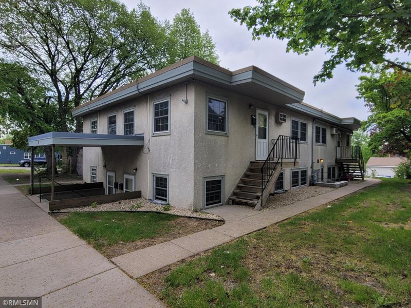 332 Front Ave, Saint Paul, MN 55117