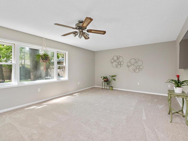 516 Adams St, Anoka, MN 55303