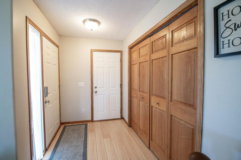8754 Prestwick Pw N, Brooklyn Park, MN 55443