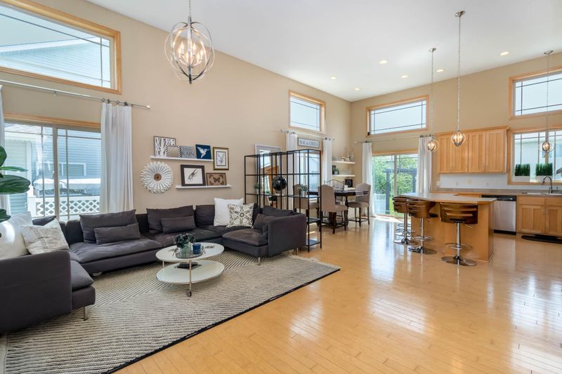 2575 Queen Ave, Shakopee, MN 55379