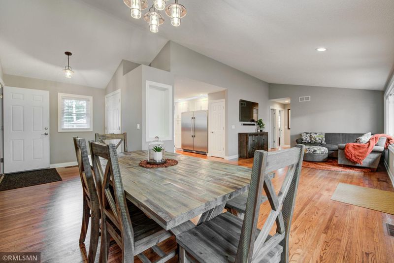 4954 6th St NE, Columbia Heights, MN 55421