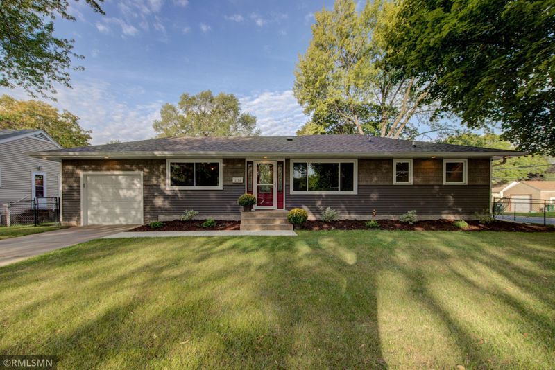 4954 6th St NE, Columbia Heights, MN 55421