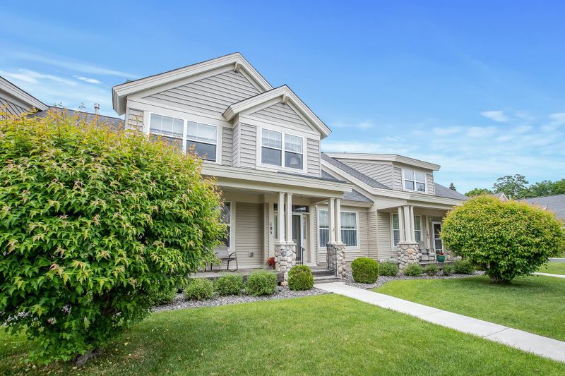 105 Jefferson St, Anoka, MN 55303